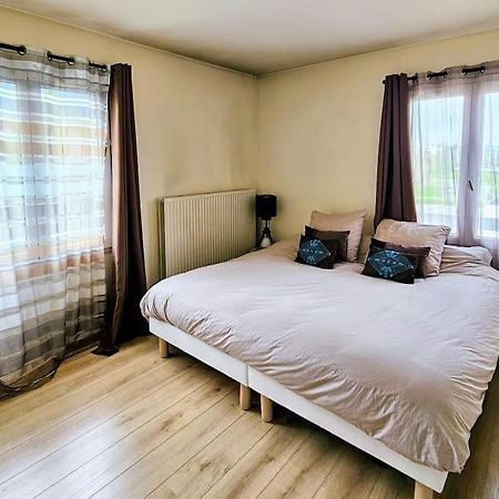 Appartement Spacieux Silencieux Lognes Bagian luar foto