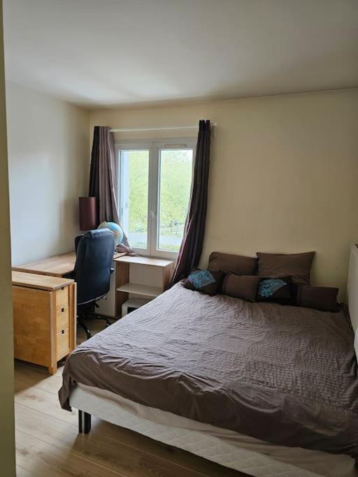 Appartement Spacieux Silencieux Lognes Bagian luar foto